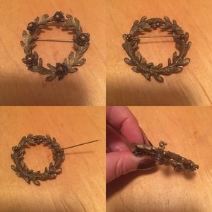 Vintage Floral Wreath Brooch Pin
